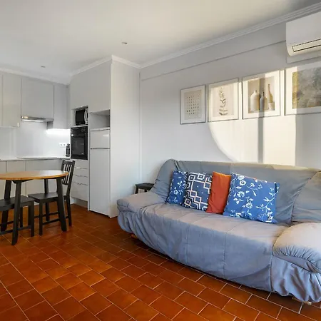 Amendoeiras Family Apartamento *